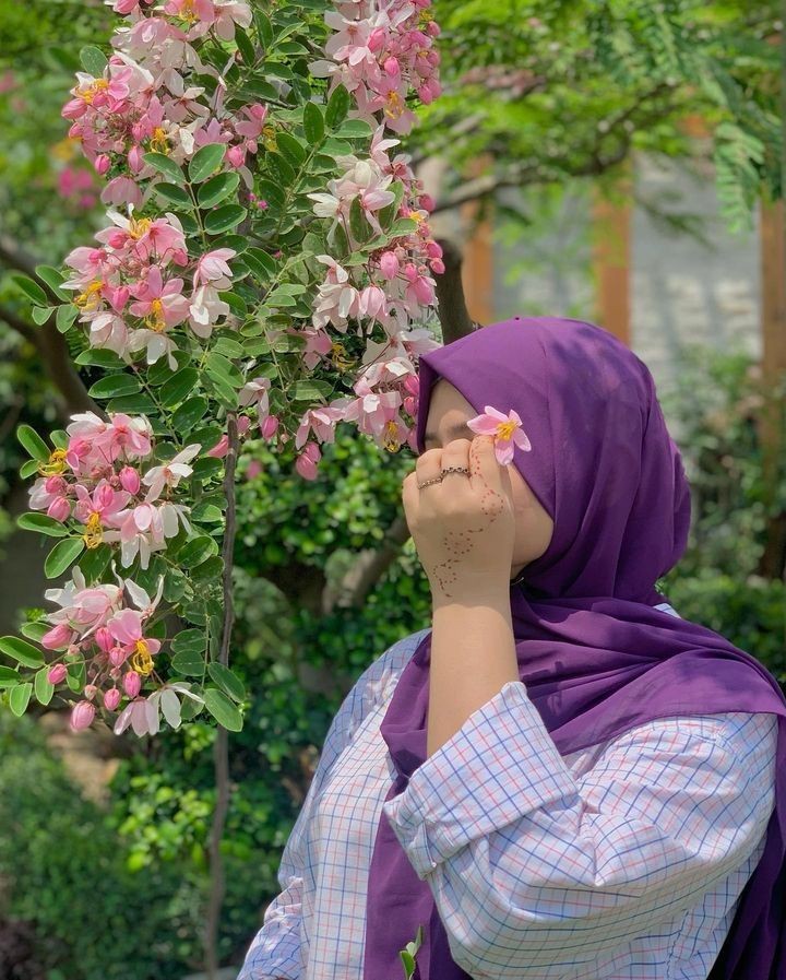 Miss. Omaya Farooq